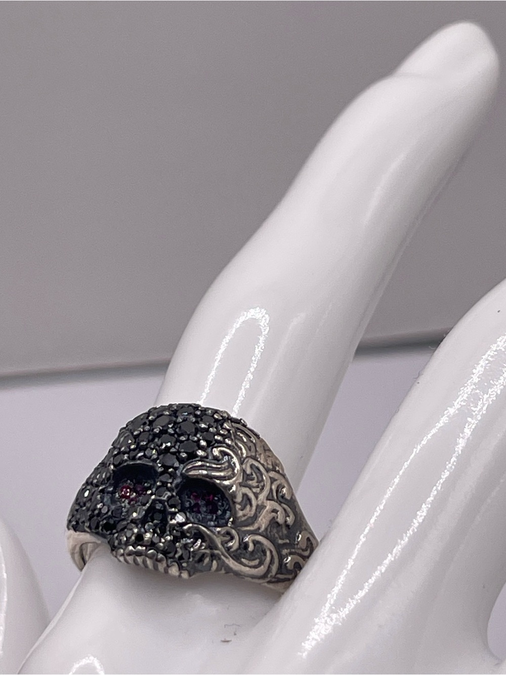 David Yurman Sterling Silver Skull Ring with Black Diamonds and Rubies - Picture 11 of 16
